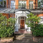 Hampstead Stylish Apartment Brilliant Location